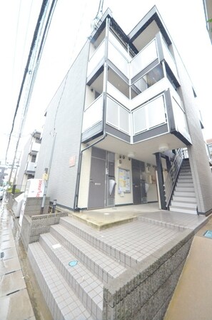 レオパレスプレミール中浦和IIの物件内観写真